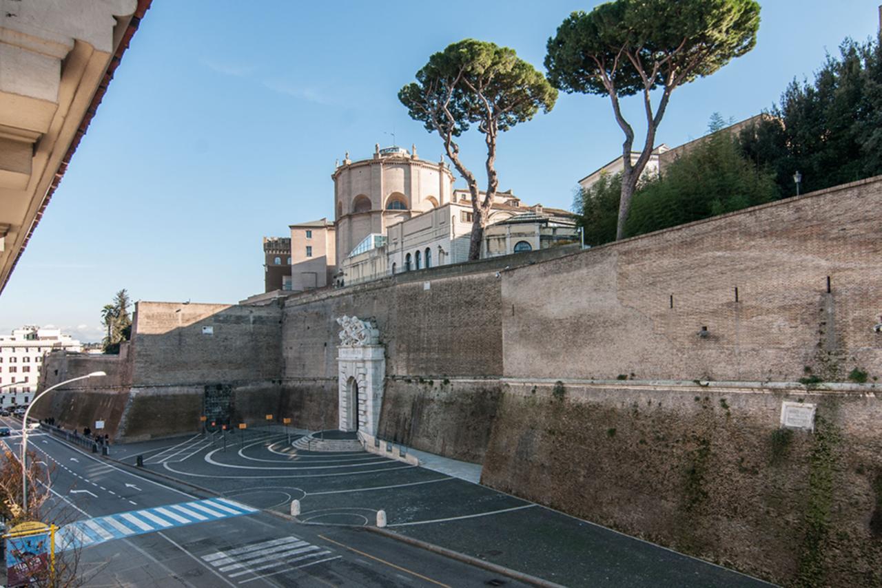 My Bed Vatican Museum Rome Exterior photo