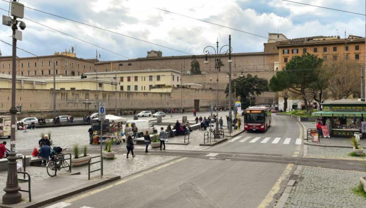My Bed Vatican Museum Rome Exterior photo